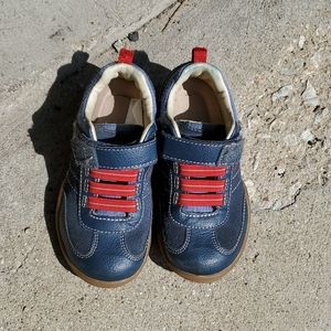 Stride Rite Velcro shoes